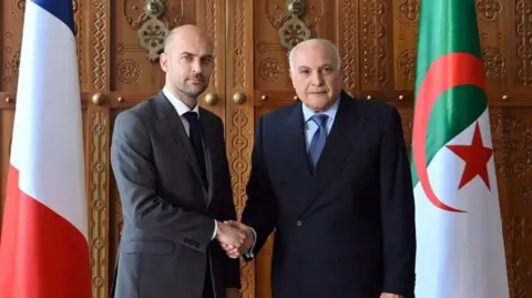Diplomatic tensions escalate as Algeria expels French officials