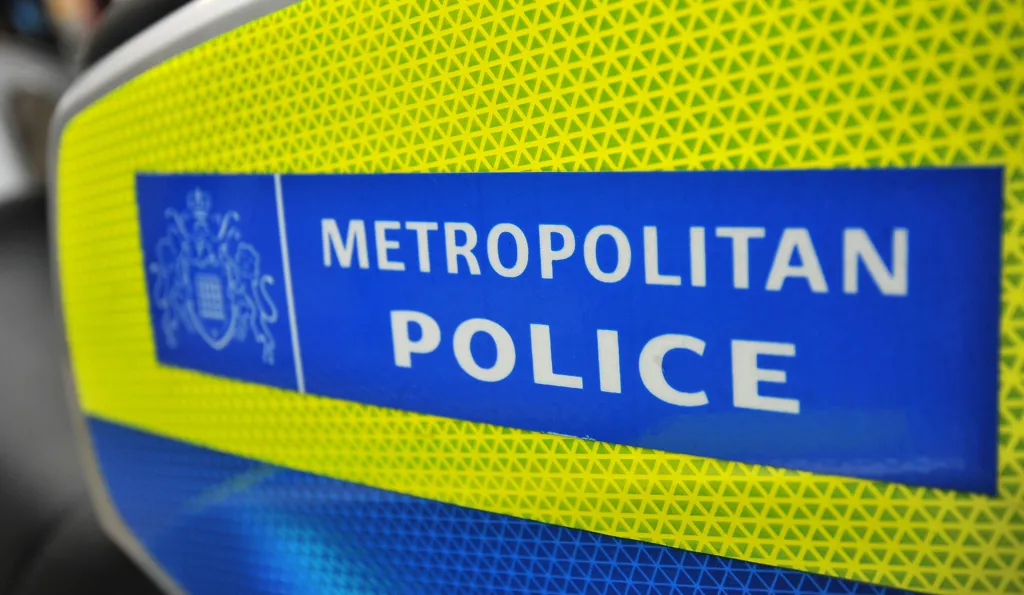 Police search for girl in Thames near City airport