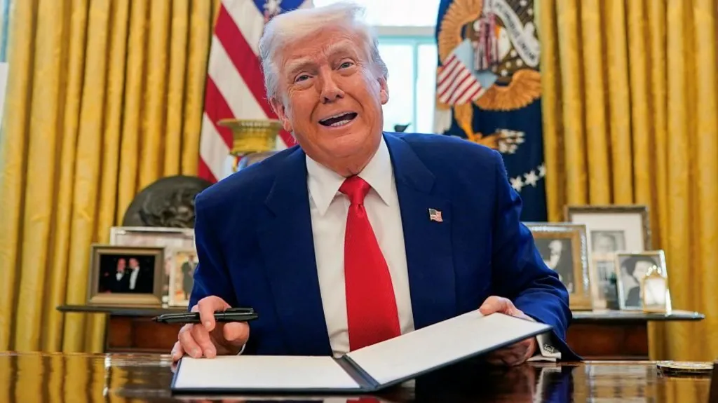Trump signs order to &#039;make America&#039;s showers great again&#039;
