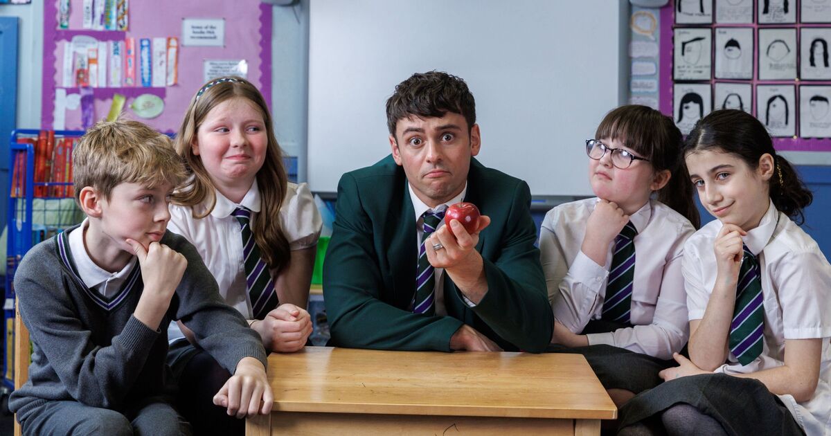 Tom Daley goes back to school to learn energy saving tips from kids