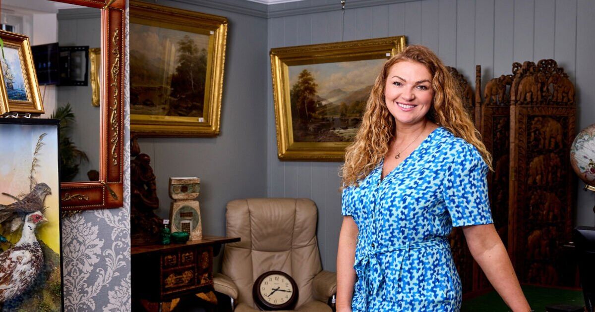 Antiques Road Trip star’s candid confession on ‘tough’ childhood with alcoholic dad