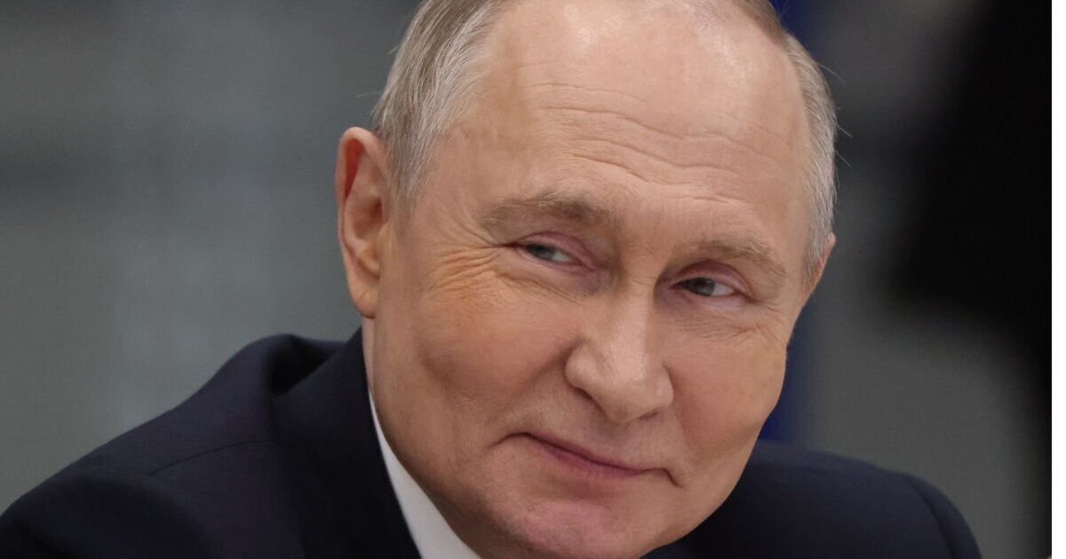 Ukraine LIVE: Putin plotting &#039;new attack&#039; as talks with Trump stall