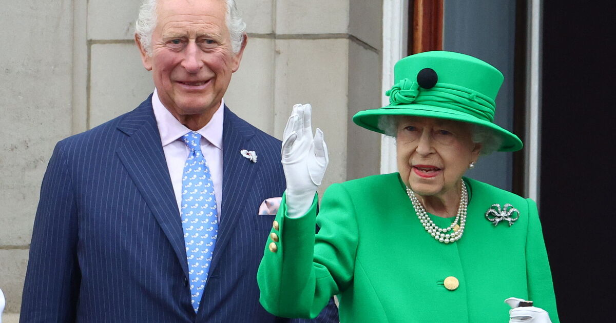 King Charles pays sweet tribute to late Queen as he shares decades-old photograph