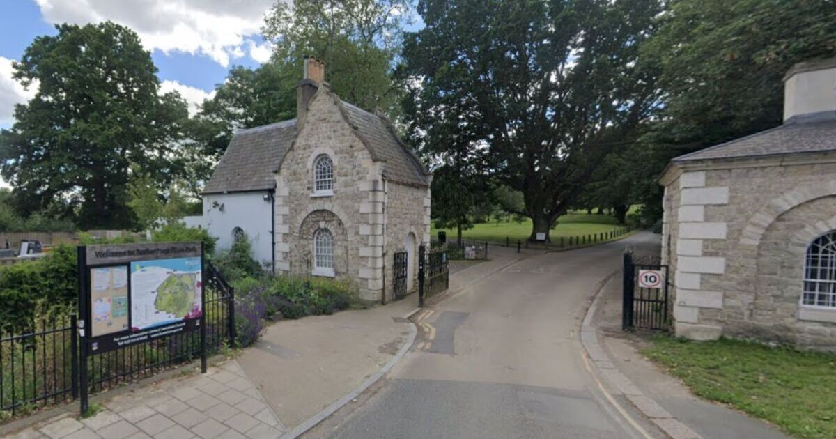 Beckenham Place Park LIVE: Urgent hunt for boy, 16, missing in Lewisham lake
