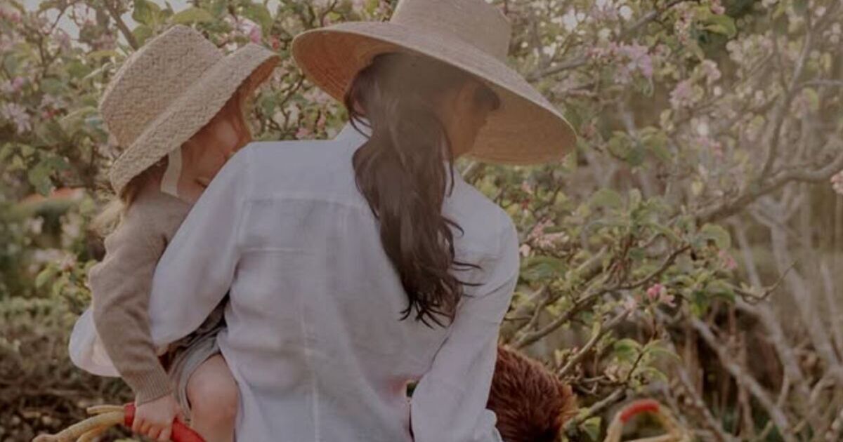 Meghan Markle shares adorable new picture with Prince Archie and Princess Lilibet