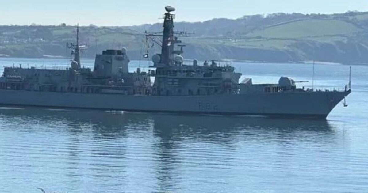 Royal Navy ship opens fire near UK city as locals startled by &#039;loud bangs and smoke&#039;
