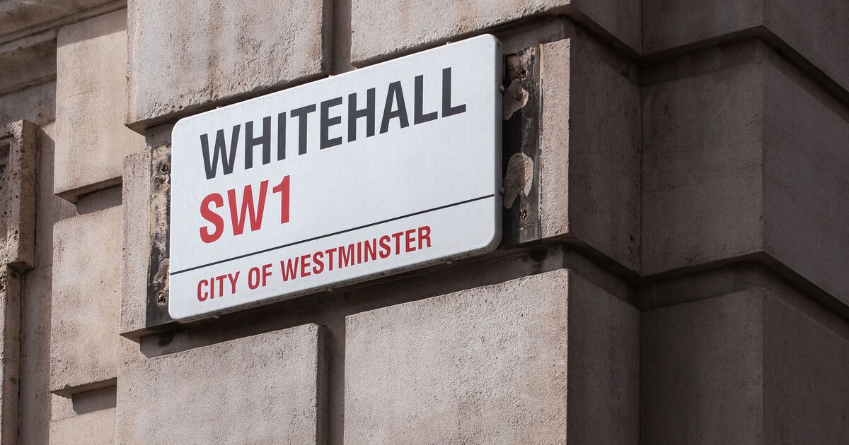 Civil servants given ‘gadget limit’ after taxpayer splurge on iPads