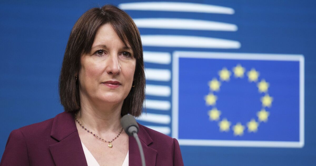 ‘Return to EU by stealth!’ Rachel Reeves condemned as youth free movement plan confirmed