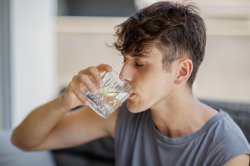 Cholesterol, liver and kidneys will be &#039;cleansed&#039; with doctor&#039;s &#039;healthiest&#039; 15p drink