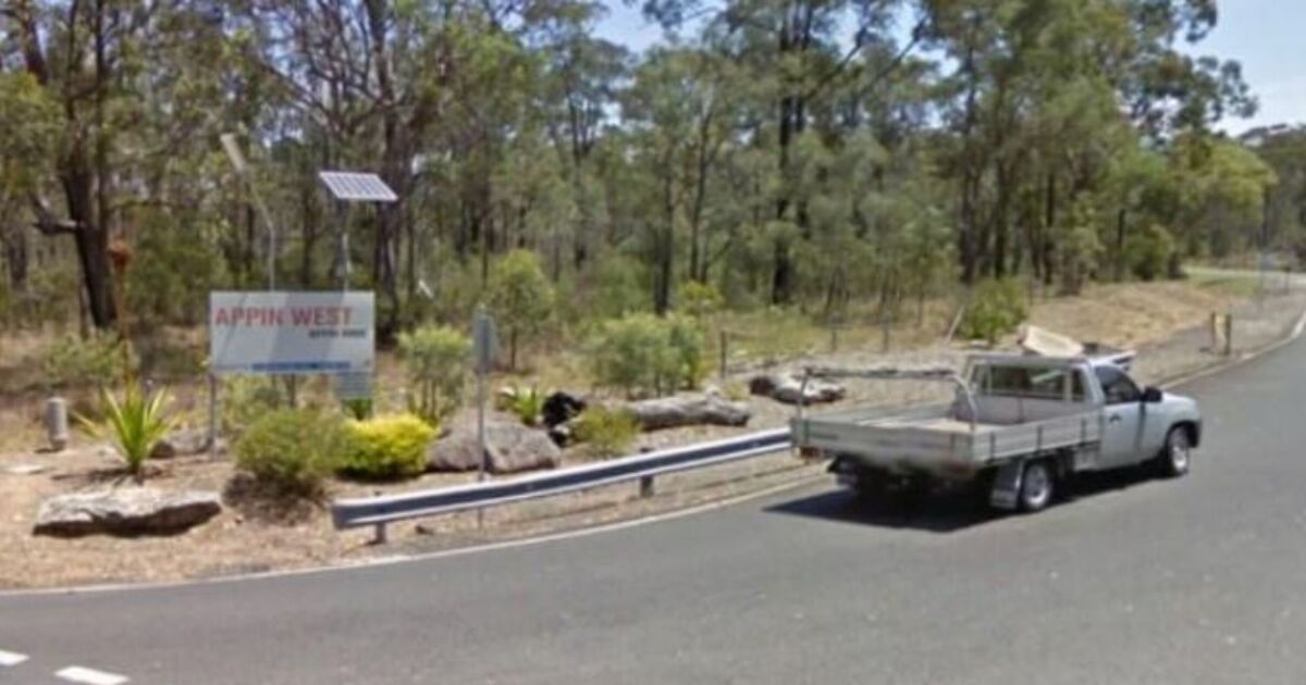 Douglas Park mine explosion: Four people rushed to hospital after roof collapse