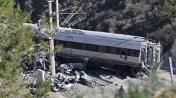 Spanish train drivers to begin nationwide strike after fatal crashes