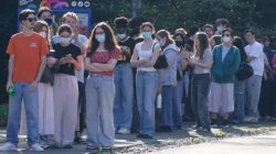 Huge queues for meningitis B jabs as vaccination scheme expanded