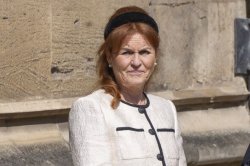 Sarah Ferguson called jailed Jeffrey Epstein for bankruptcy advice: 'death is better'