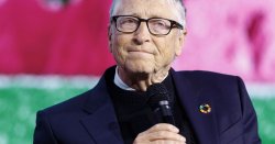 Bill Gates <b class='text-danger'>break</b>s silence over 'affair with Russian girls' Epstein Files bombshell