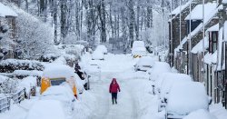 Snow maps show 31 cities in England buried as -4C blizzard hits in days